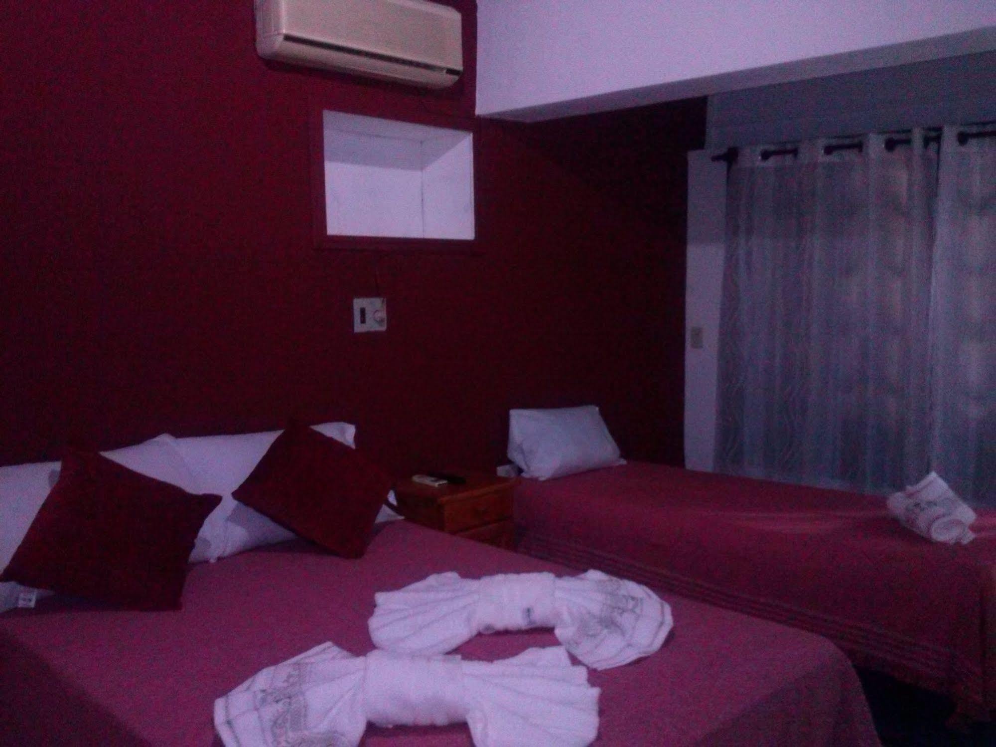 Petit Hotel Caraguata Puerto Iguazú Eksteriør bilde